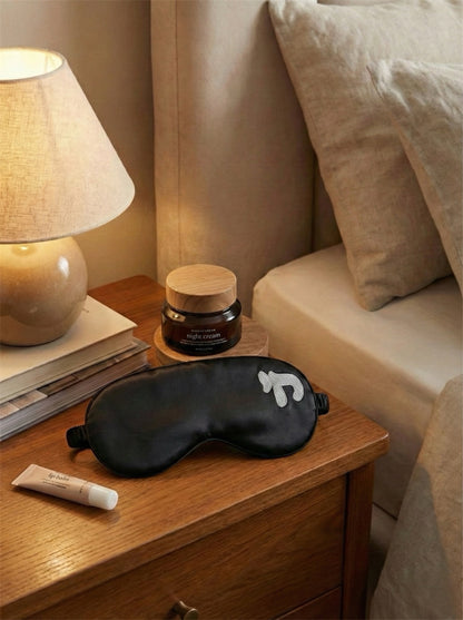 Masque de nuit en satin